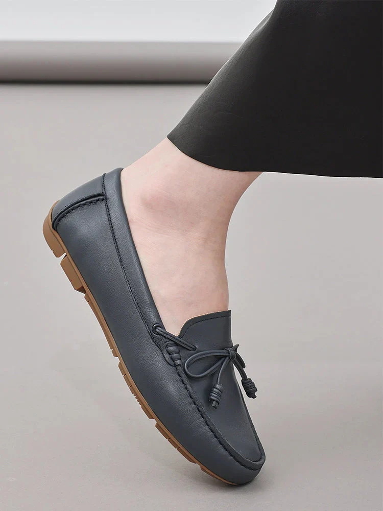 Aria Bow Knot Moccasins - Image 15