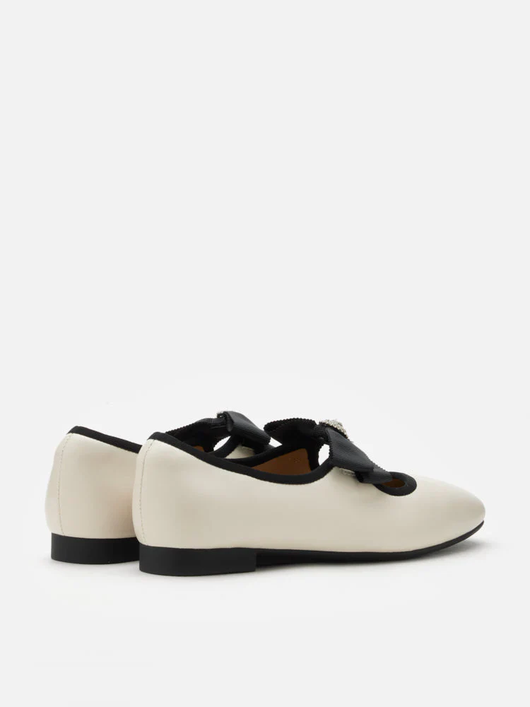 Camilla Diamante Bow Flats - Image 8