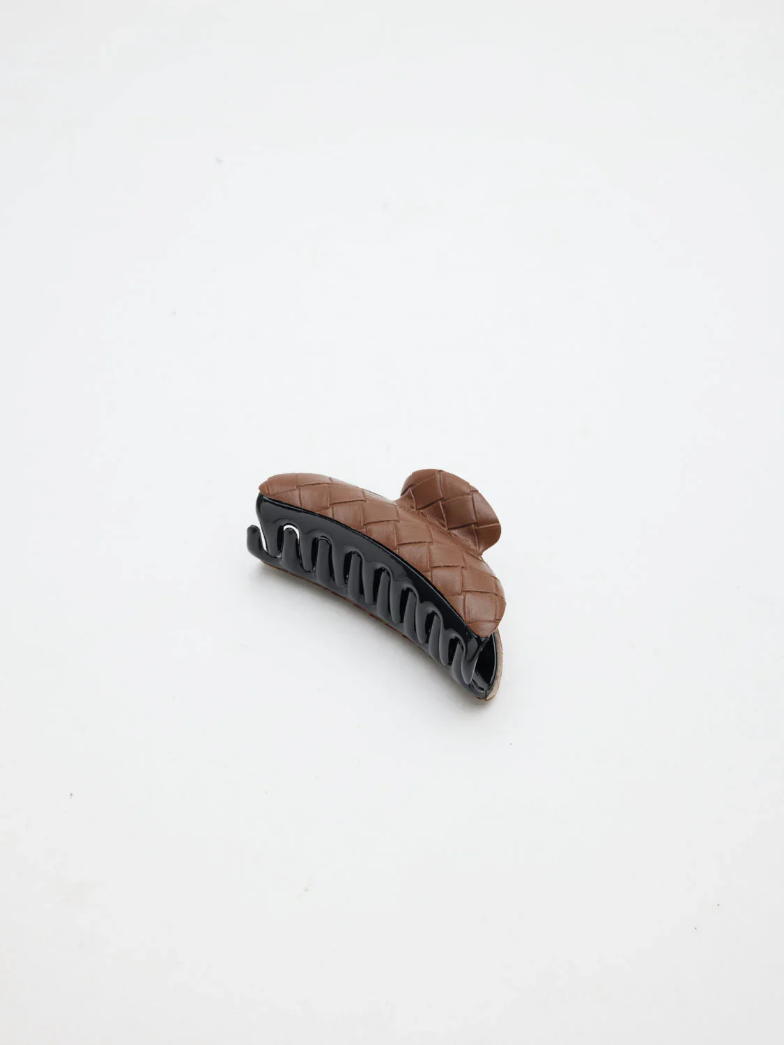 Tiana Woven Claw Clip - Image 4