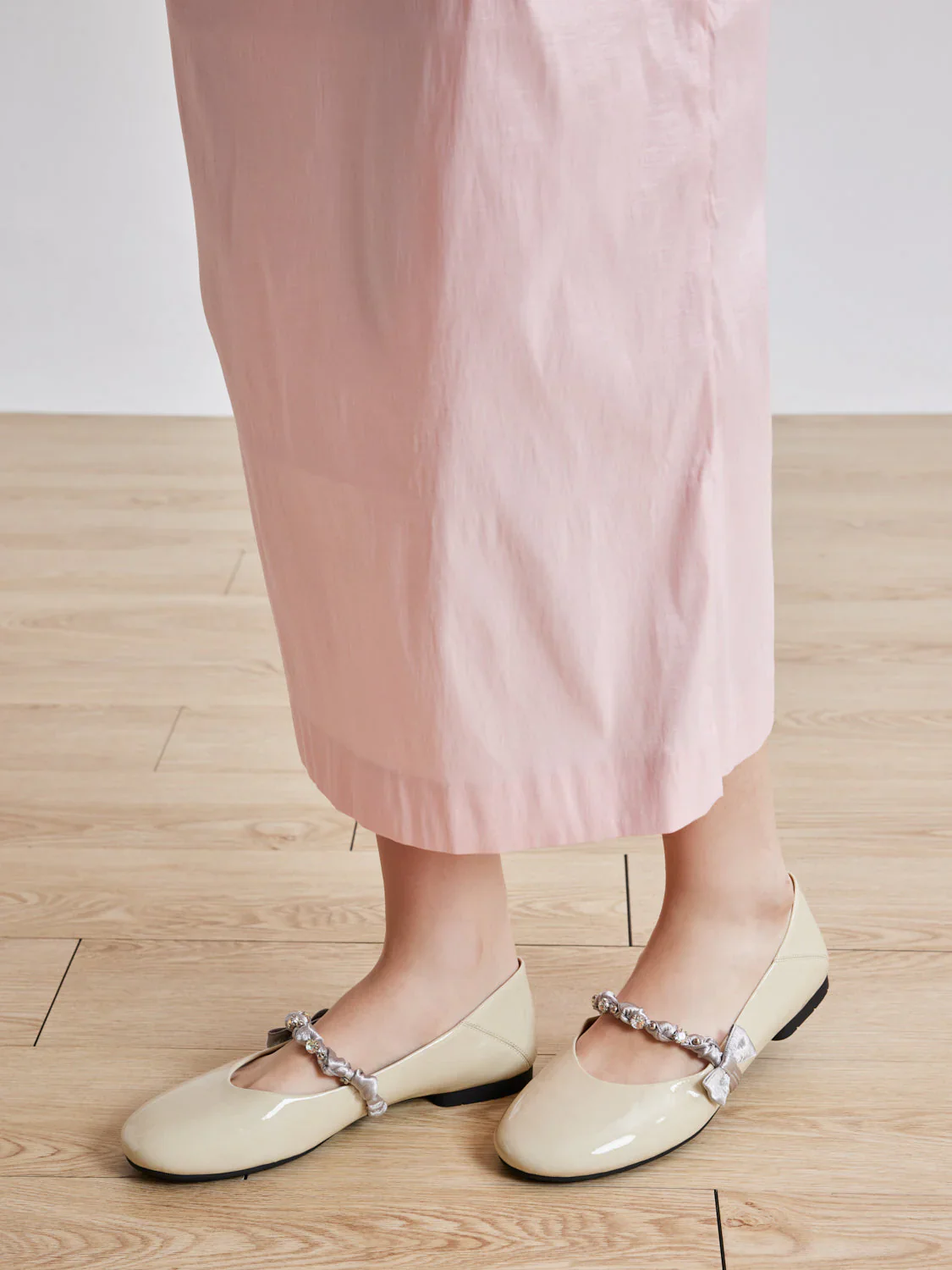 Guillame Braided Strap Patent Mary Janes - Image 9