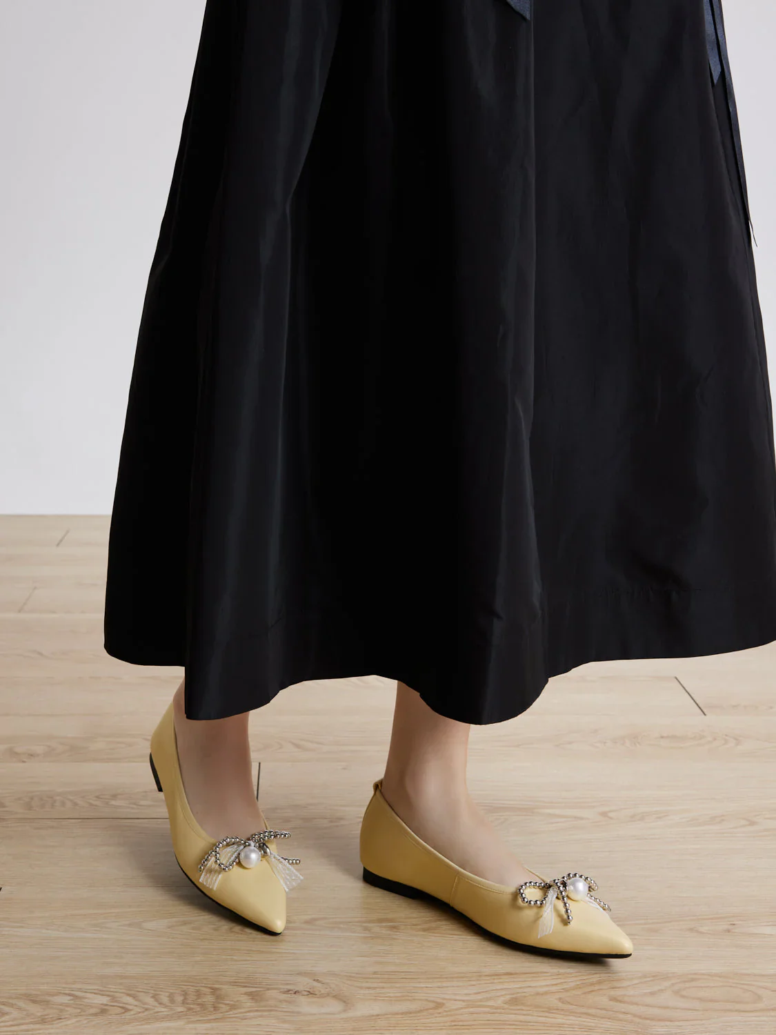 Winnie Beaded Pearl Bow Flats - Image 2